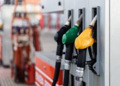 El galón de gasolina supera los 4 dólares en Estados Unidos, su precio más alto desde 2022