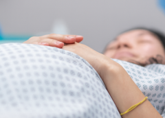 Padres biológicos del bebé que nació pese a su pedido de aborto cuentan por qué pidieron interrumpir el embarazo por vientre subrogado: ‘Anomalías’